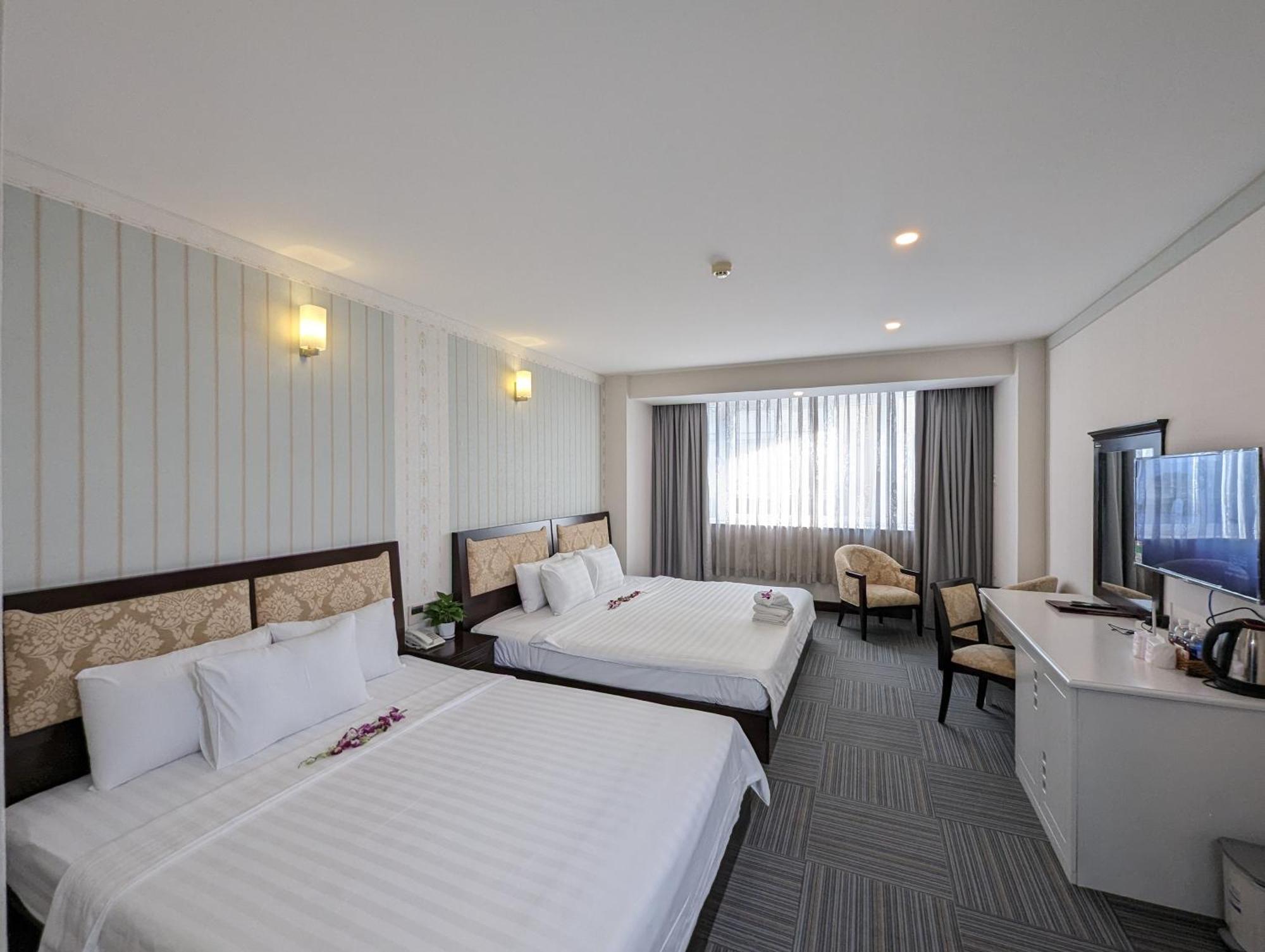 Dong Kinh Hotel Ho Či Minovo Město Exteriér fotografie