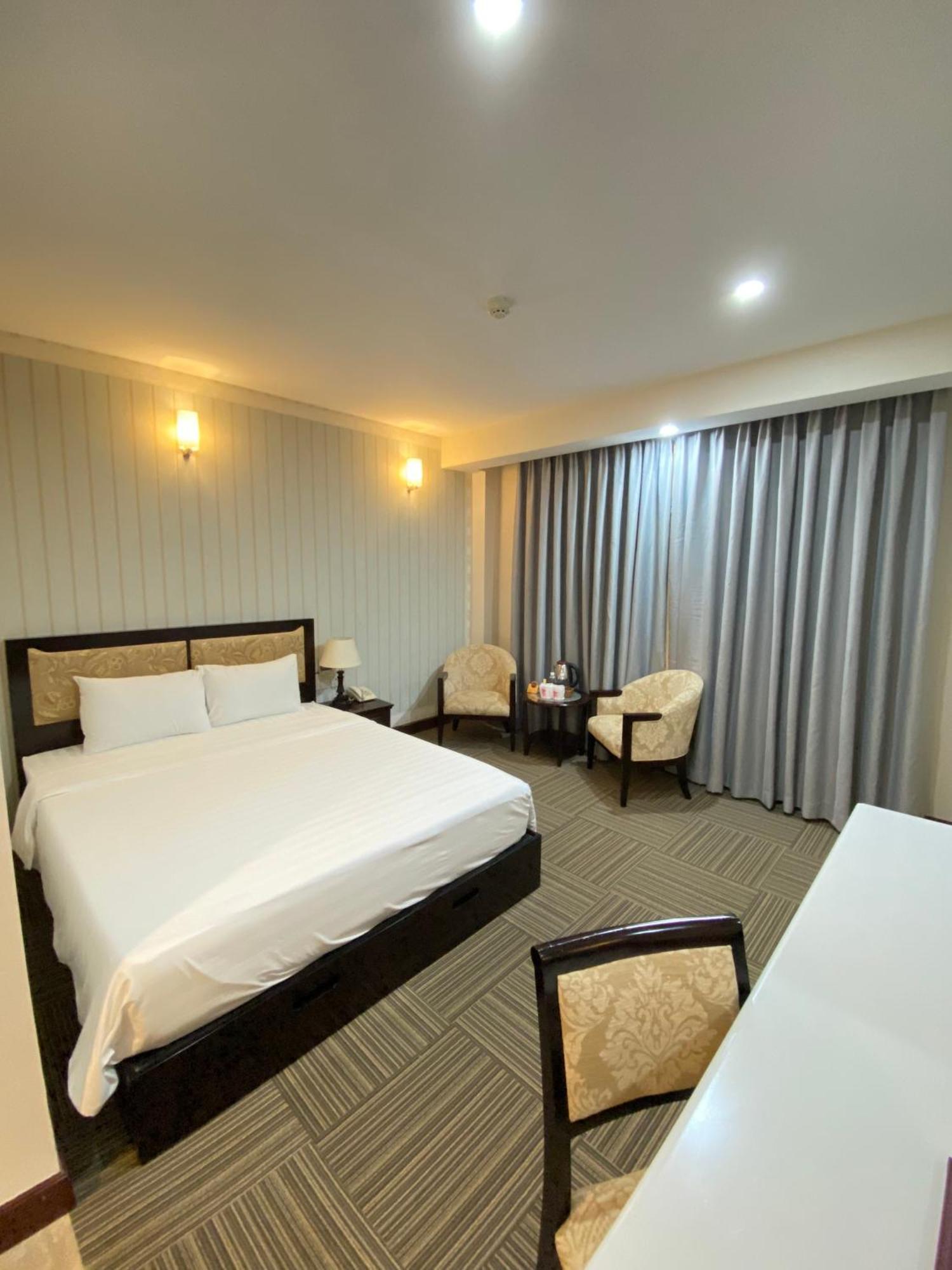 Dong Kinh Hotel Ho Či Minovo Město Exteriér fotografie
