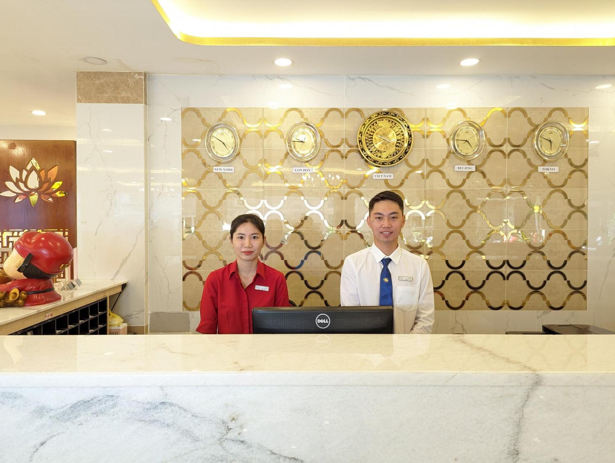 Dong Kinh Hotel Ho Či Minovo Město Exteriér fotografie